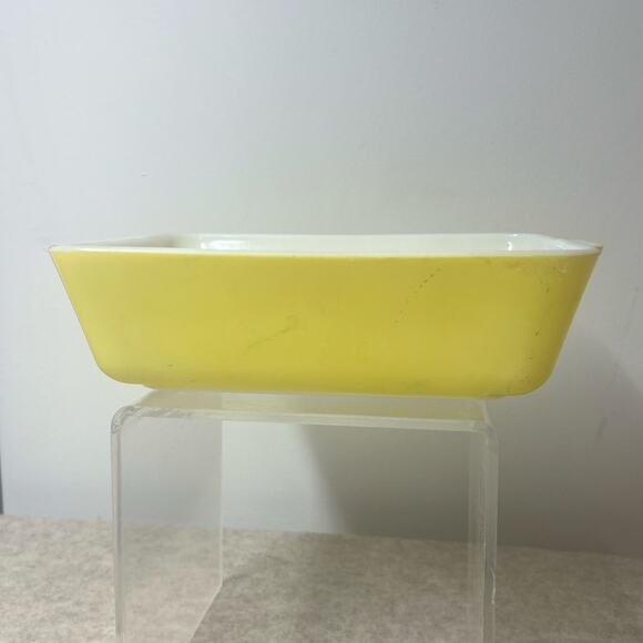 Vintage Pyrex 0503 Yellow Refrigerator Dish R-2 No Lid USA - Picture 3 of 9